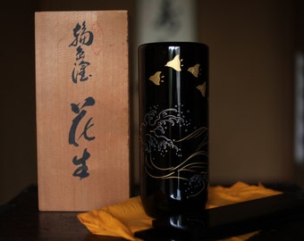 破格【高級】漆芸花器 黒色 花模様　輪島漆塗　日南造　作 破格【高級】漆芸花器 黒色 花模様 輪島漆塗 日南造 作 （2025年