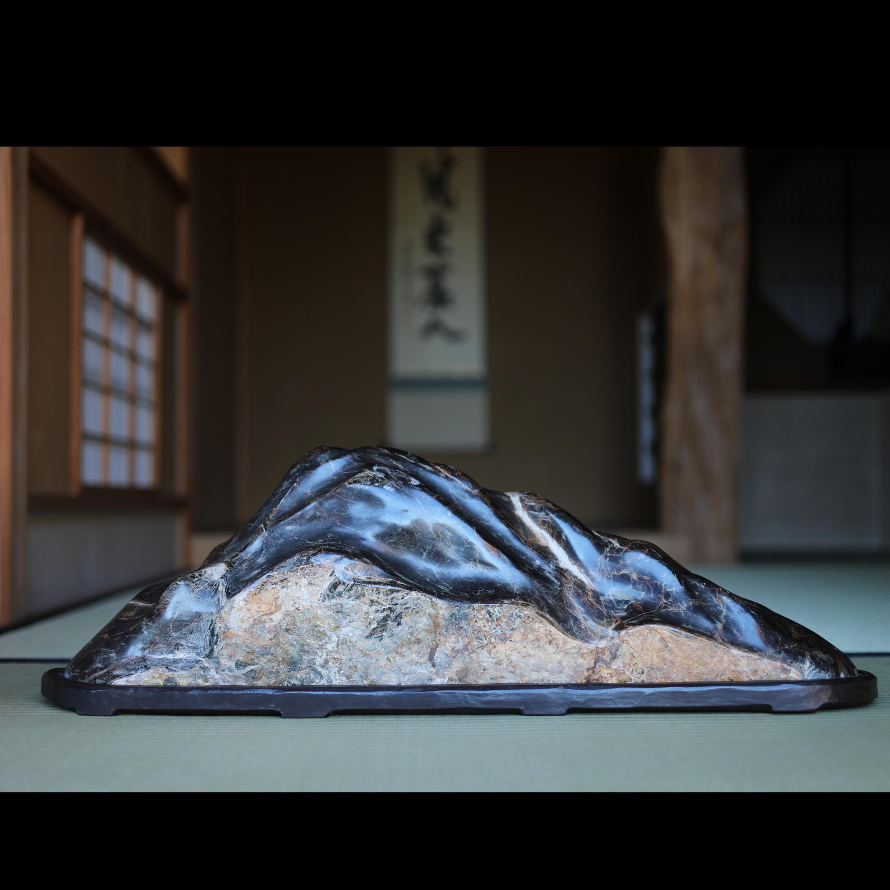 大きなサイズ！日本の古い「水石」山の形をした学者石、屋内鑑賞