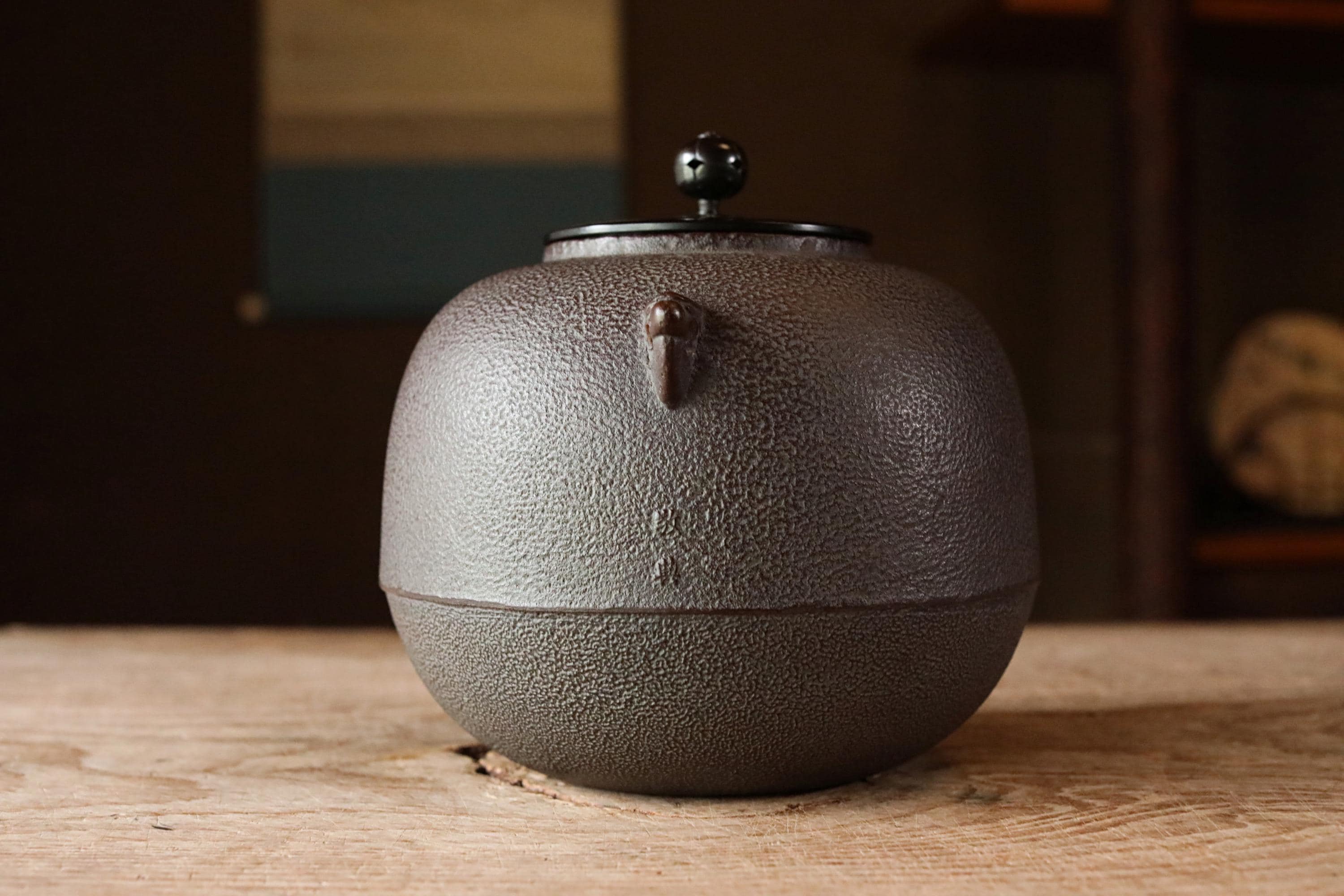 茶釜 鋳鉄製茶釜 景天銘箱入り 茶道用 丸釜 - Etsy 日本