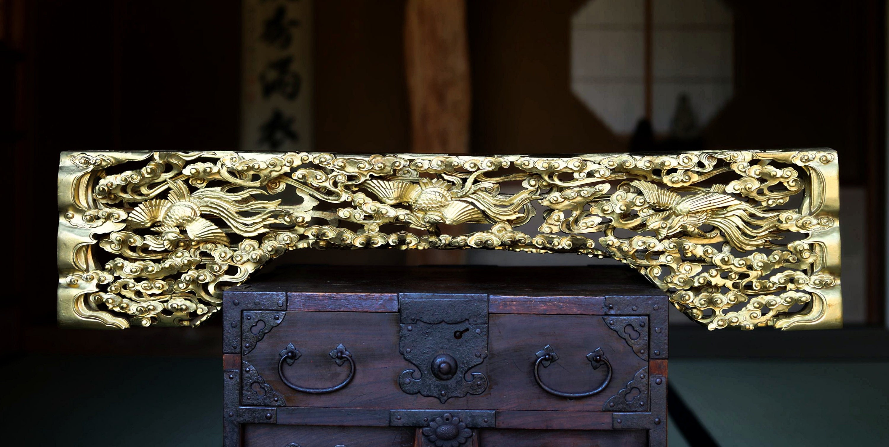 Japanese Vintage Art Sculpture Handmade Wood Carving Gold Japanese Vintage Art Sculpture Handmade Wood Carving Gold