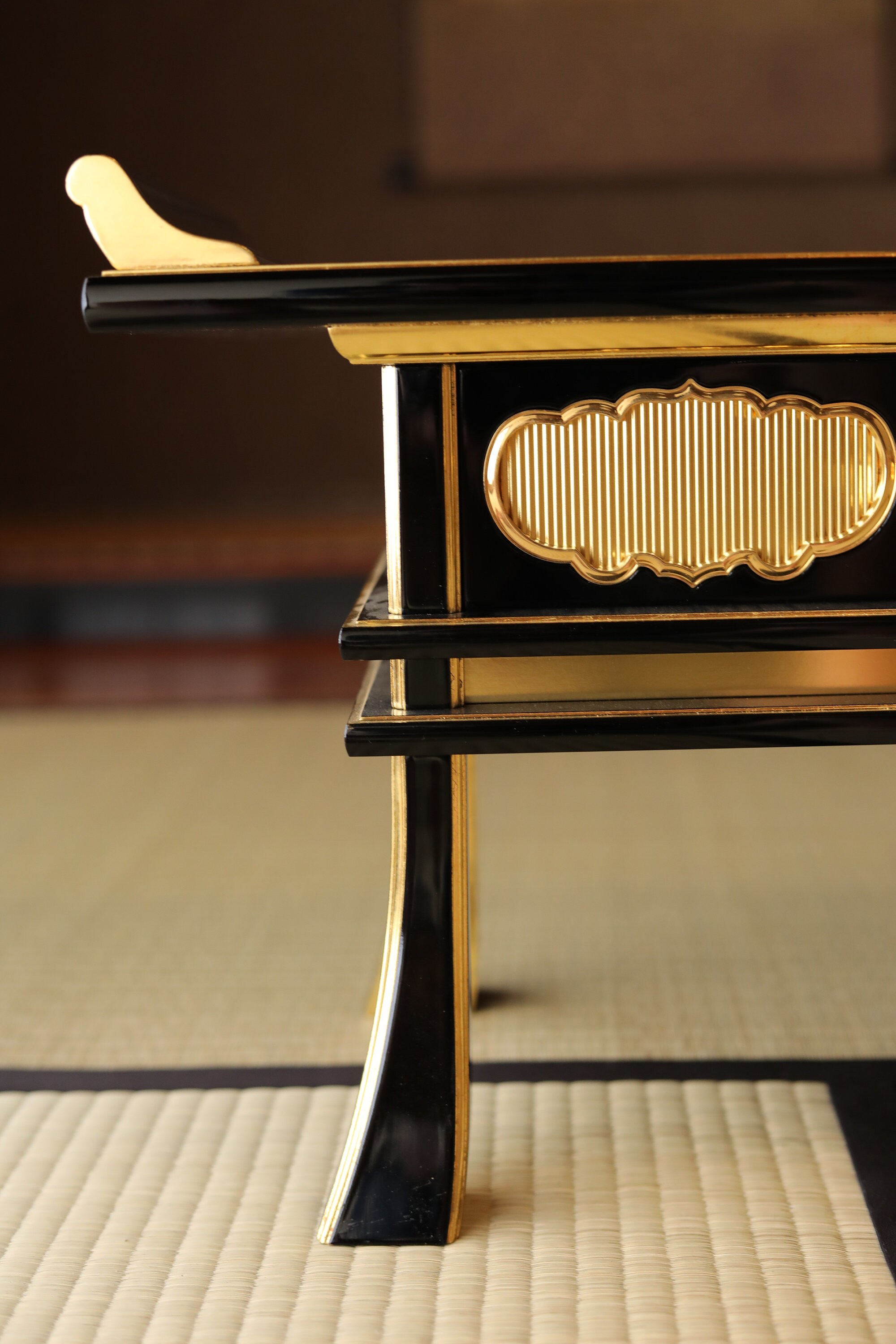 【すだちさん】105×71 アンティークテーブル ジャコビーン 木目調 天然木 Japanese Vintage Lacquer Pedestal, Buddhist Table Temple