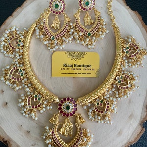 Radha Krishna Temple Jewelry Set: Gold Addigai Style Guttapusalu