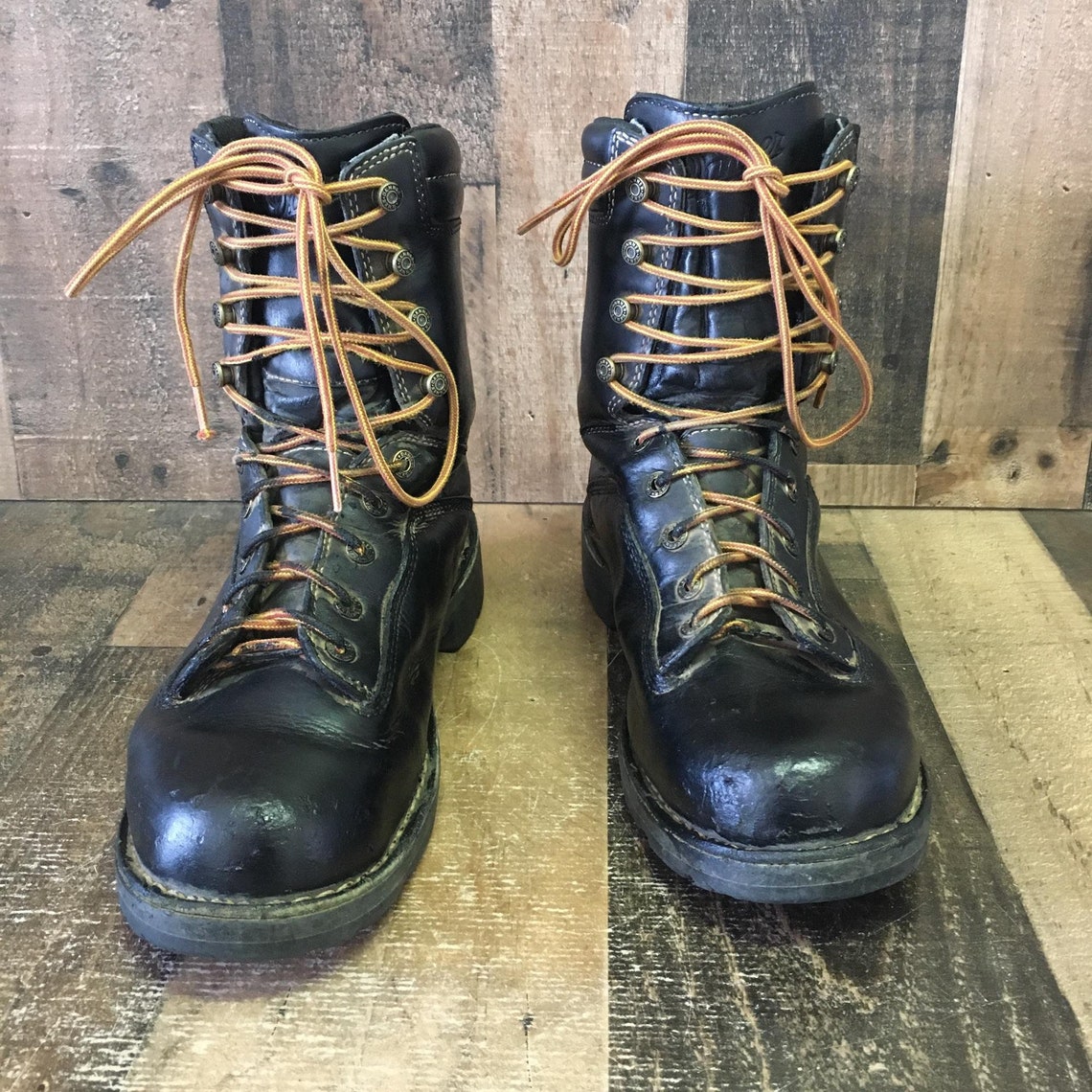 danner quarry lace length