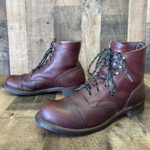 Red wing store 899 boots