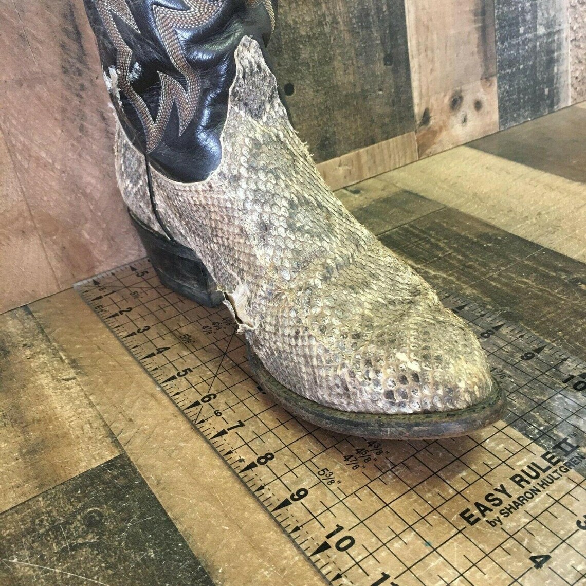 rattlesnake skin boots tony lama