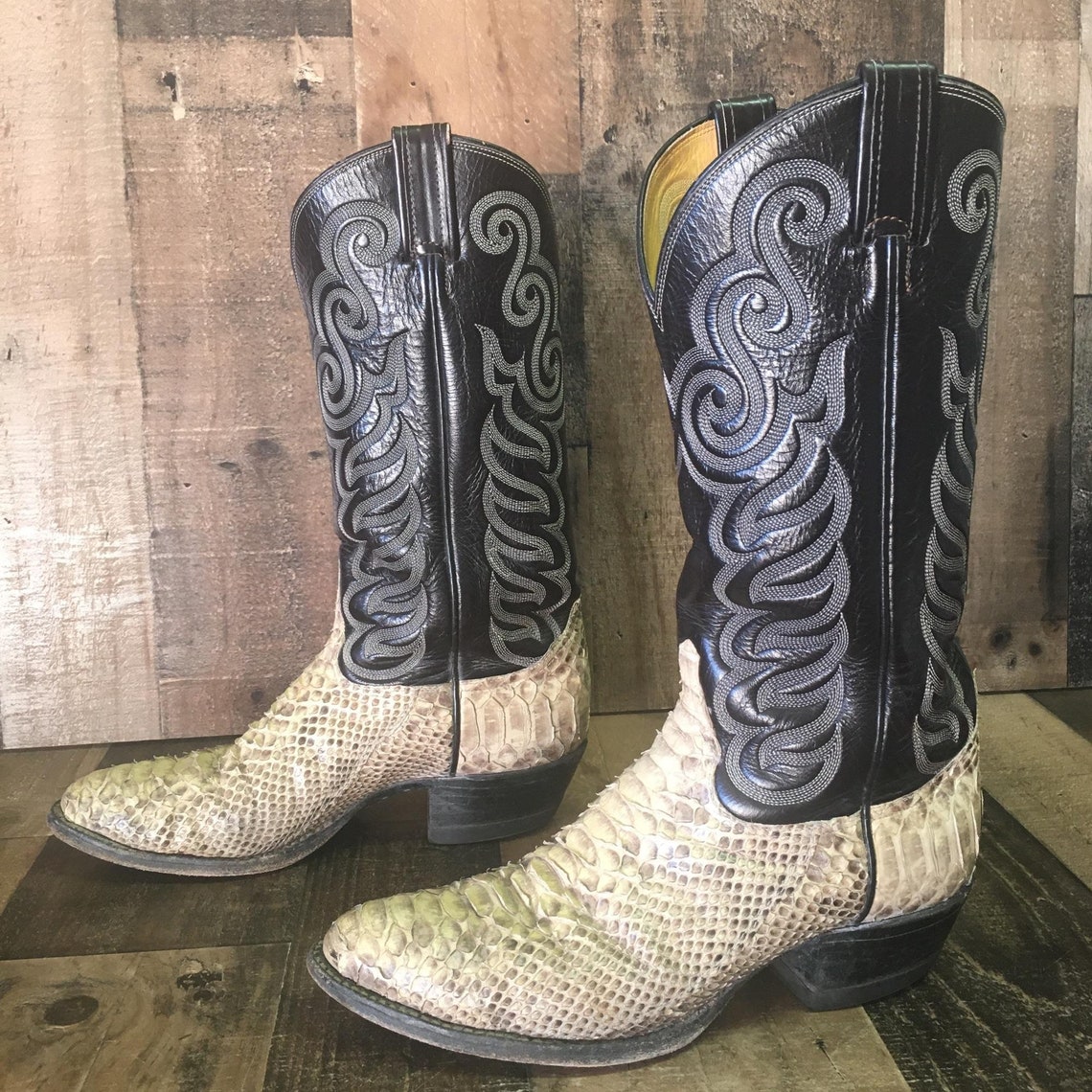pull on calf length boots