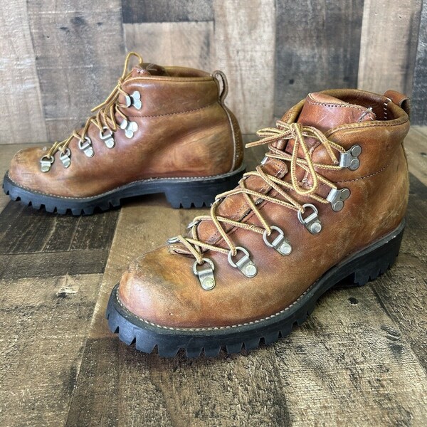 Danner Vintage Mountain Hiking Boots Womens 8 B