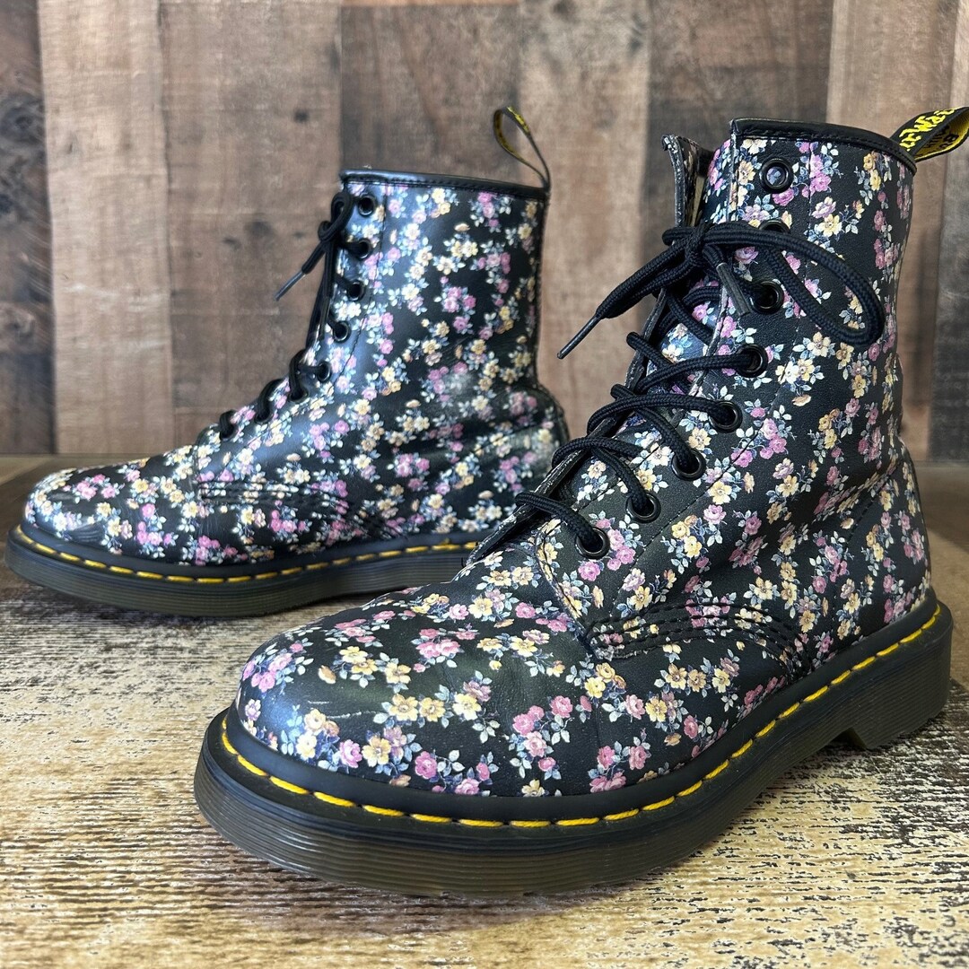 Dr. Martens 1460 Botas de combate de flores para mujer 7 Etsy Mexico