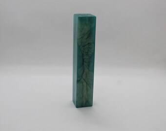 Penna in resina verde menta e perla vuota 5,5"x1"x1"