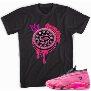 Hot pink jordan shirt sales
