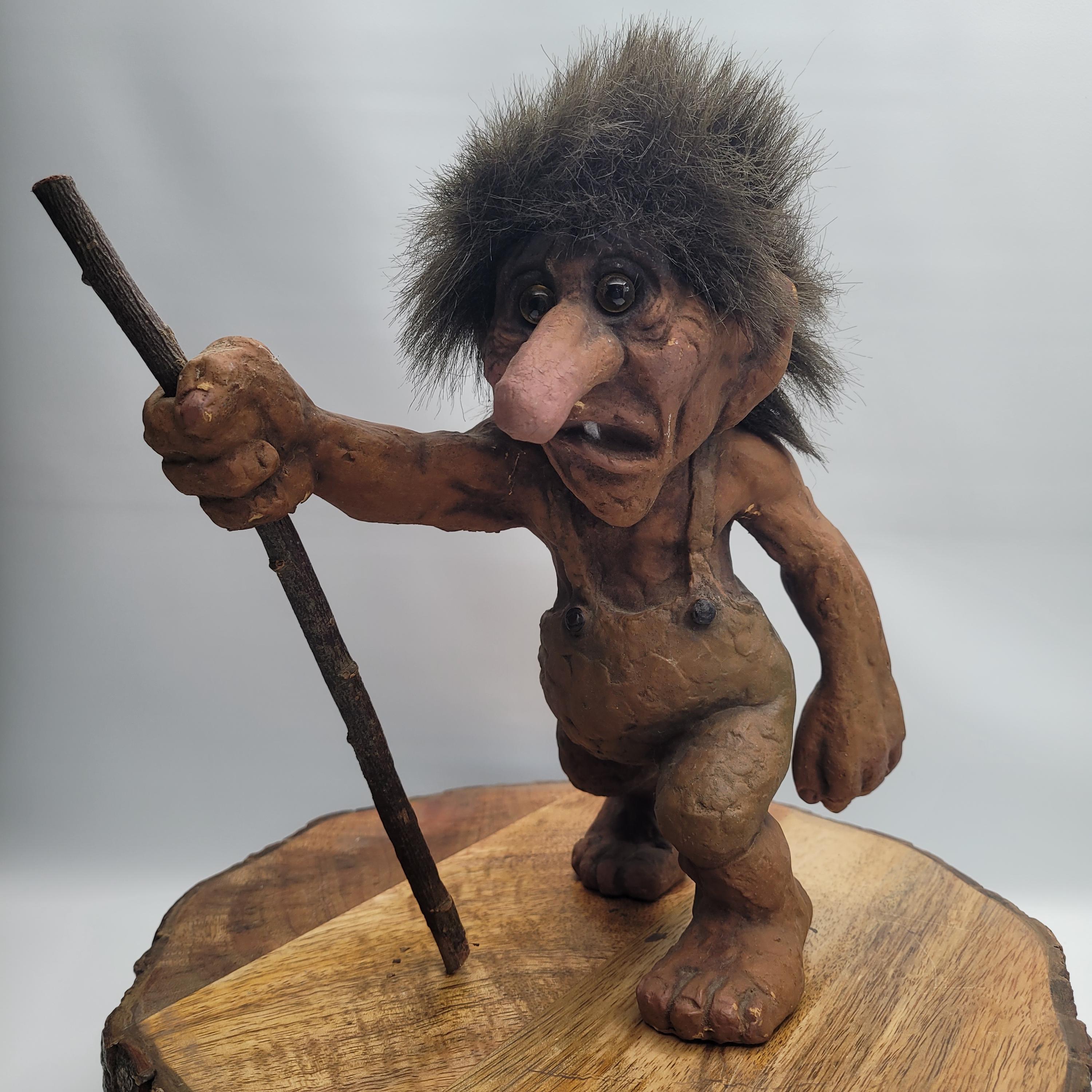 large troll woman on a stub, original Ny Form Troll Norway