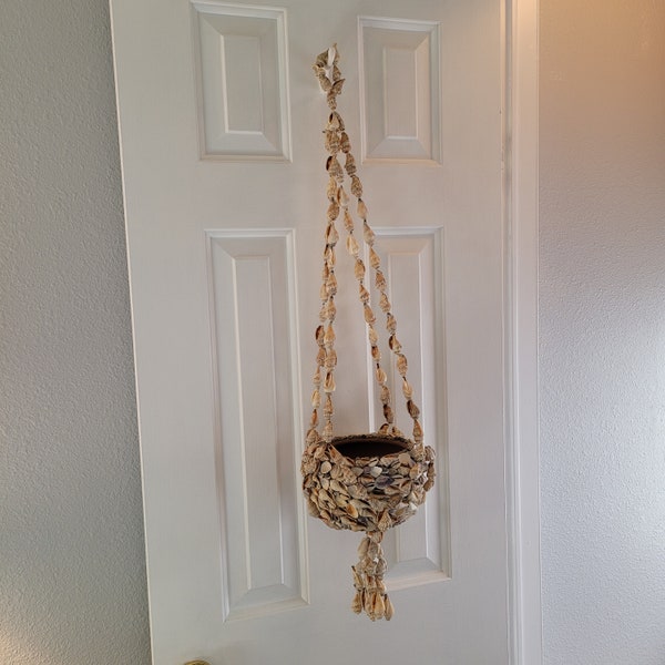 Vintage Seashell Plant Hanger with Shell Pot 2 Piece Set