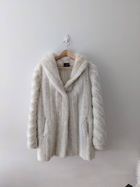 Faux Fur White Coat - Miss New Yorker