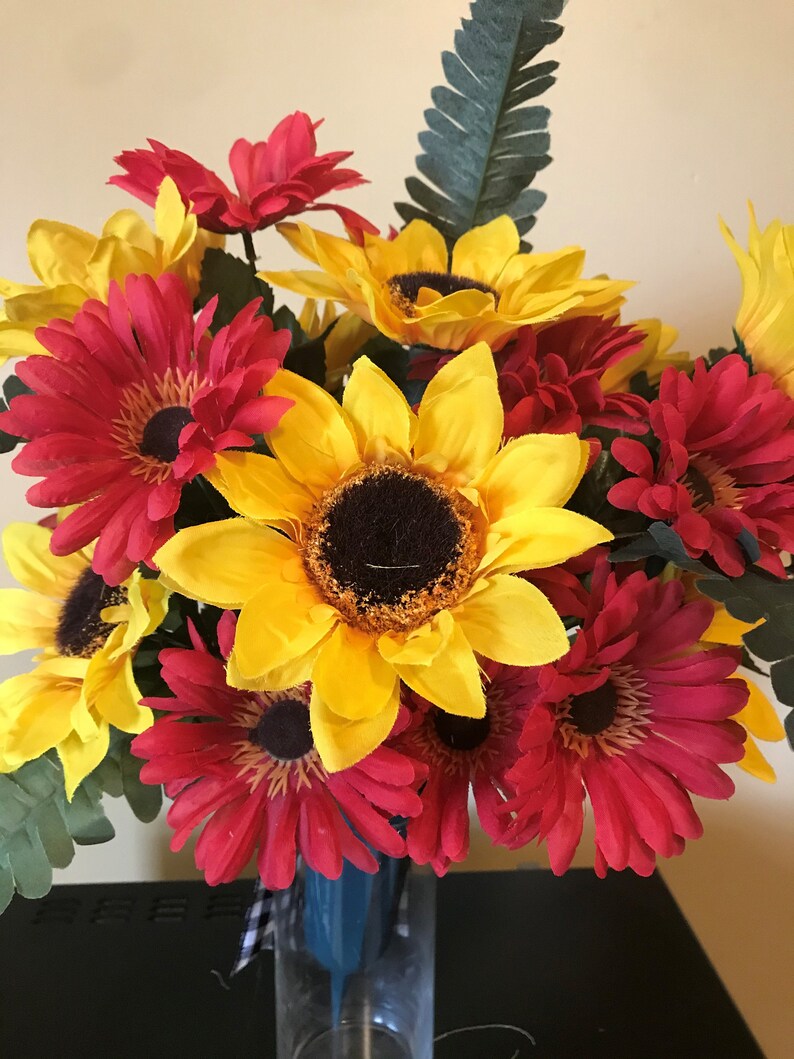 Father's Day Graveside Flowers, Birthday Memorial Flowers, Cemetery Vase Arrangement, Memorial