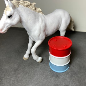 Schleich Barrels