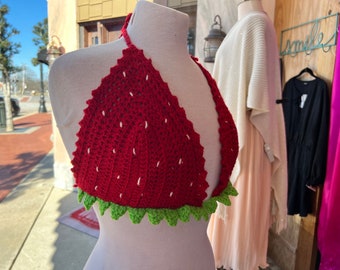 Bralette aux fraises au crochet