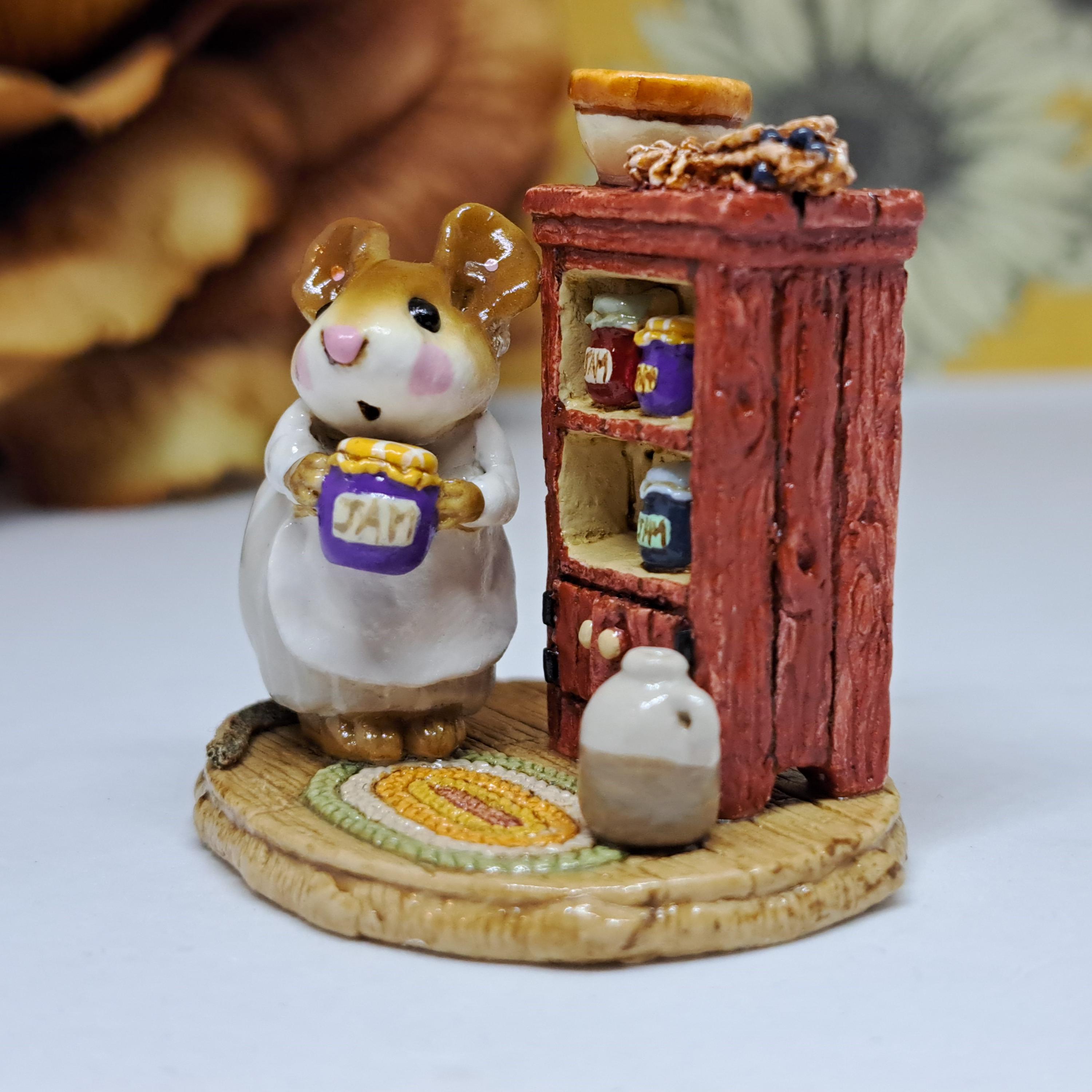 その他 A MOUSE FAMILy ALBUM A Mouse Family Album: Sampson, Pamela: 9780528822940: Amazon