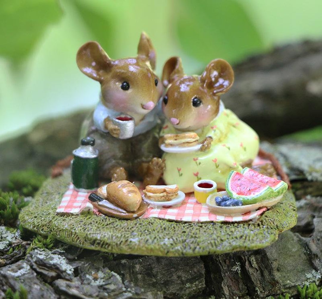 Wee Forest Folk M-370 Just the Two of Us, Miniature Mouse Figurine