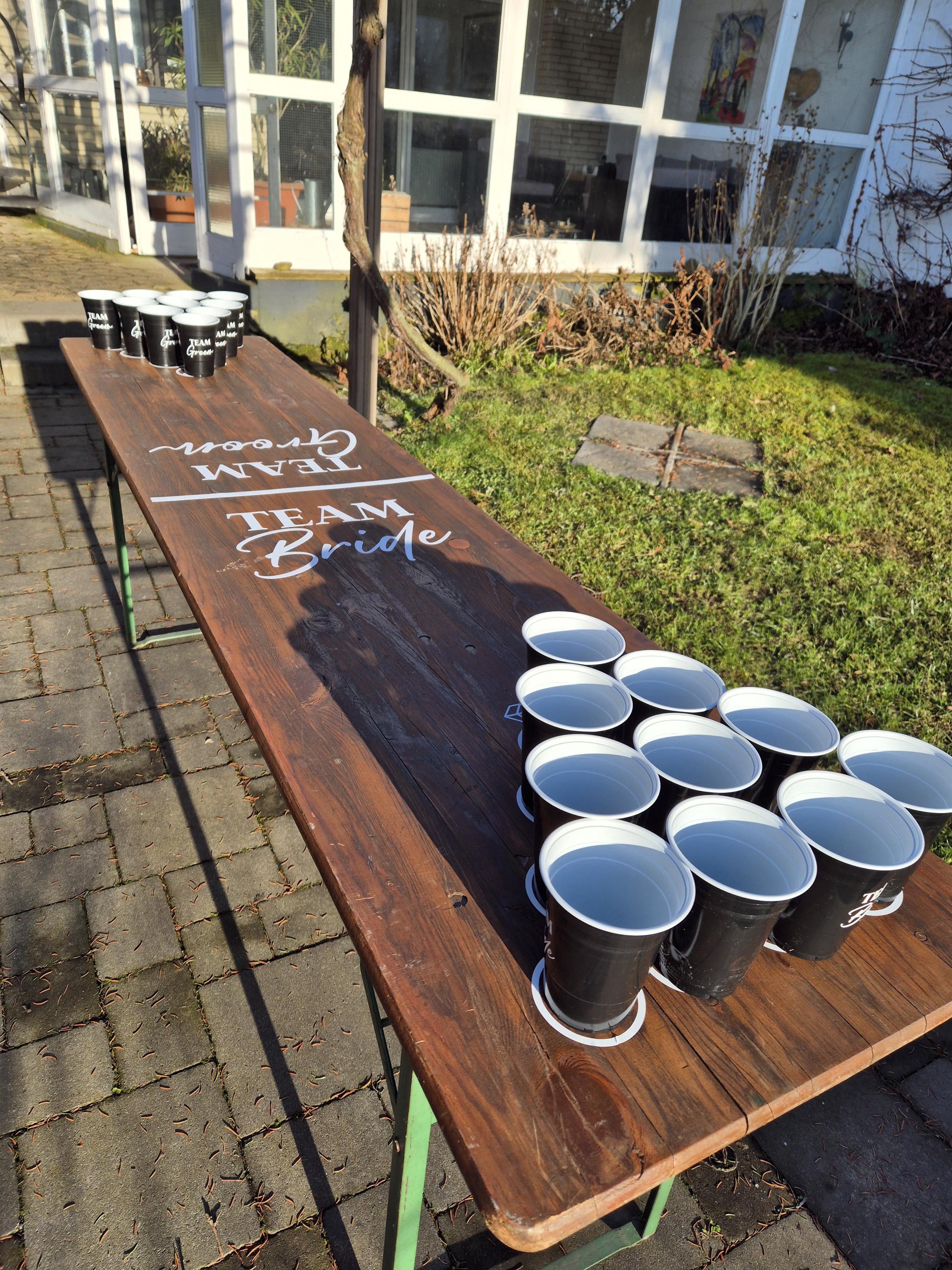 Personalisiertes Beer Pong Aufkleber Set • Bierzeltgartnitur Sticker Hochzeit • Bier Pong • Hochzeitsspiel