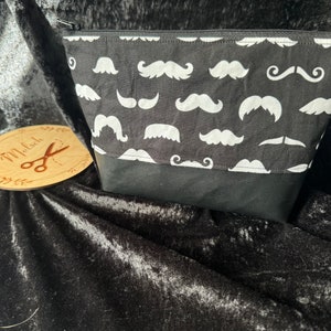 Täschchen Kosmetiktasche Kulturtasche Maskentasche Portemonnaie schminktasche Bart Männer Jungs Rasier Rasur Unikat handmade