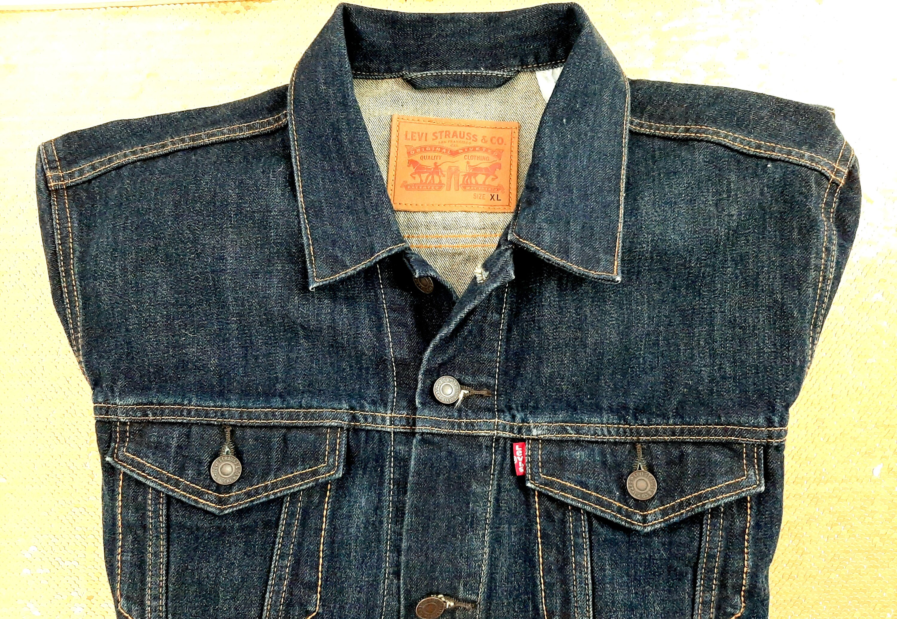 Levi's Dark Navy Rare Denim Jacket XL 