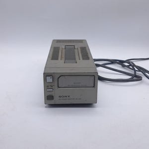 ソニー AC-220 バッテリー充電器およびアダプター