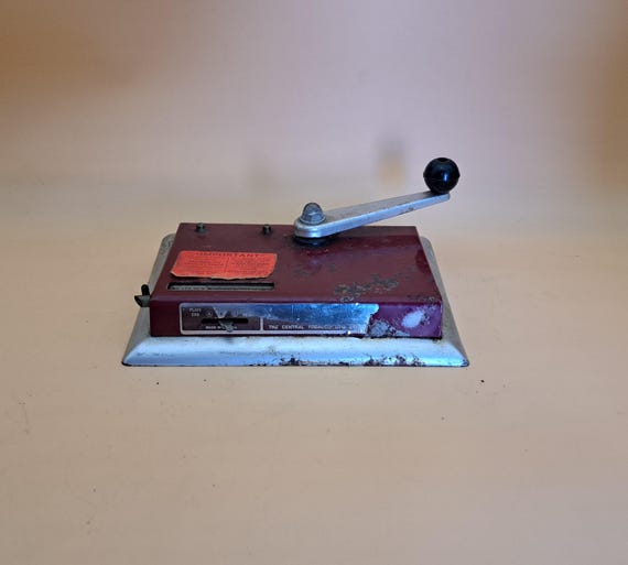 premier cigarette machine Cigarette Rolling Machine Premier Supermatic by the Central Tobacco Mfg. Co