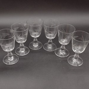 6 Etched Crystal Liqueur Glasses
