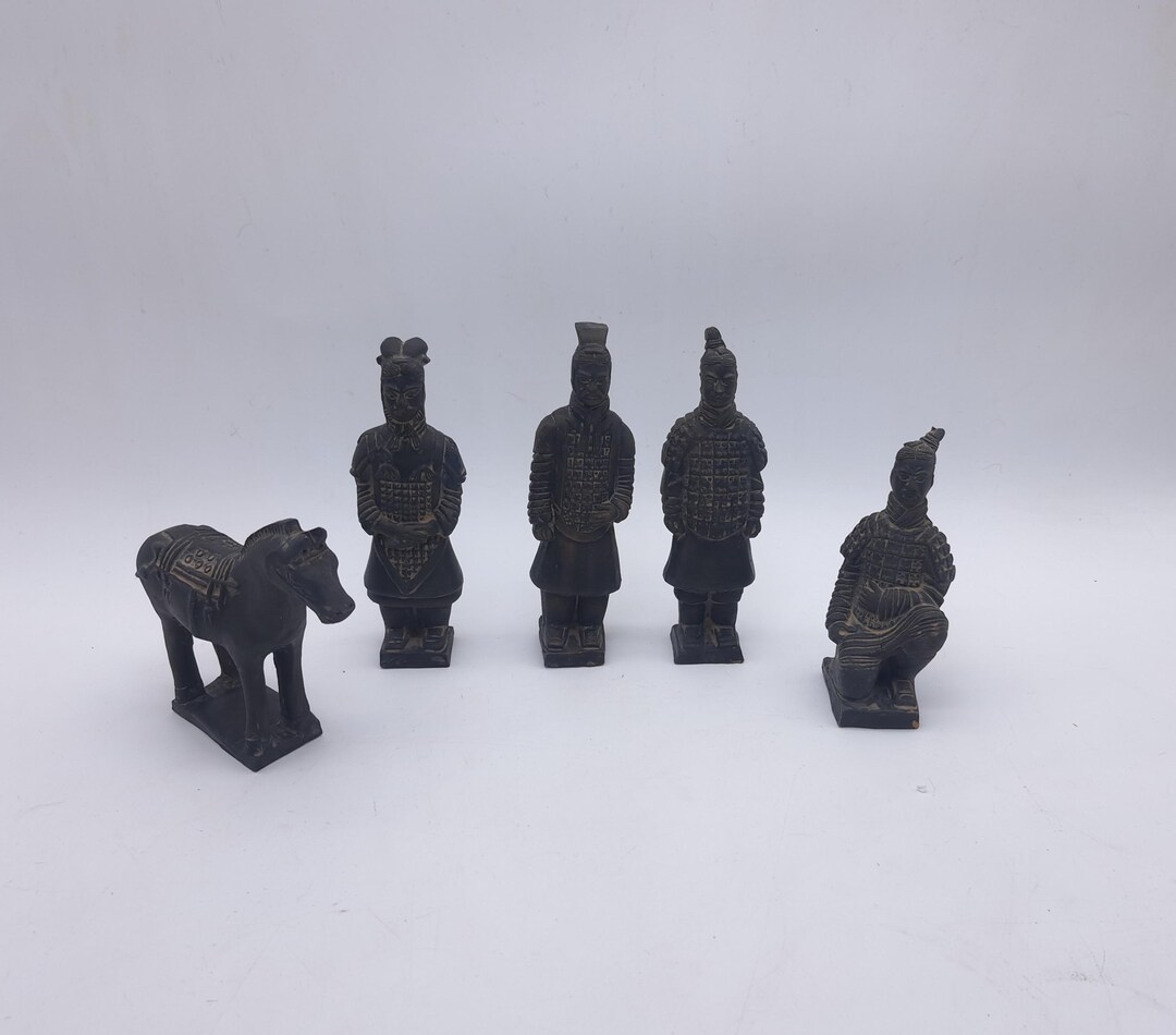 中国歴史書 兵馬俑フィギュアセット 購入 中国歴史書 兵馬俑フィギュア