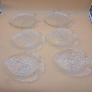 Arcoroc fish plates - Etsy 日本