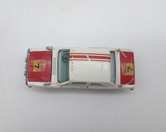 Dinky Toys Ford GT Voiture De Course Numéro 7 Meccano LTD Racing Car