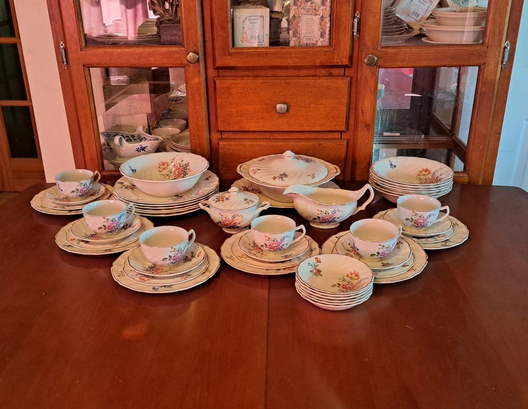 【新品未使用】Johnson Brothers ジョンソンブラザーズ まとめ売り Johnson Brothers Old Chelsea Dresden Sprays 6 Person Dinner Set - Etsy
