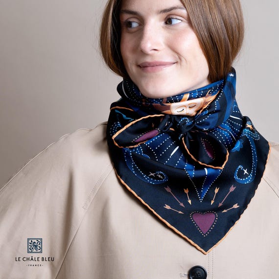 Large Silk Twill Scarf  display picture 2