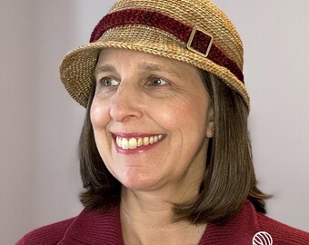 Cachet Cloche Hat Crochet Pattern, Flapper Style Hat for Women