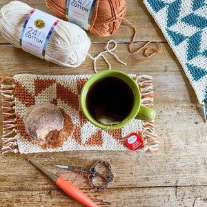 CROCHET COASTER PATTERN | Crochet Placemat Pattern | Crochet Mug Rug Pattern | Geometric Crochet Pattern | Tapestry Crochet