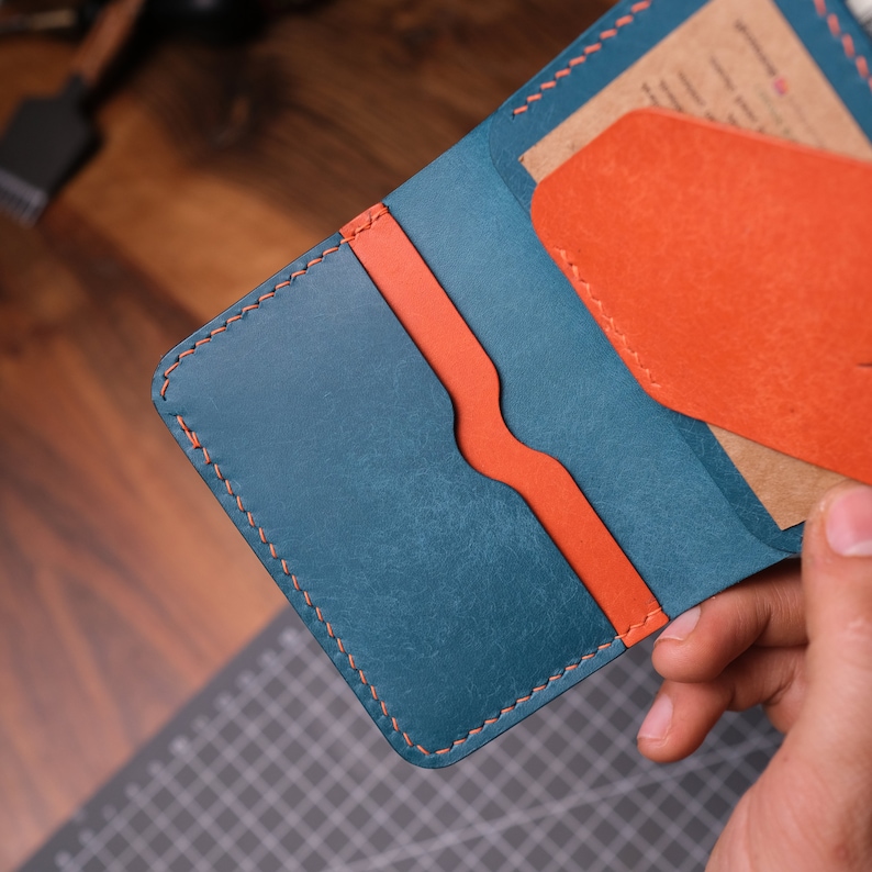 Cartera de bolsillo frontal, regalo para hombres, billetera plegable minimalista, regalo personalizado del día de San Valentín, billetera naranja activa, billetera de cuero hecha a mano imagen 3