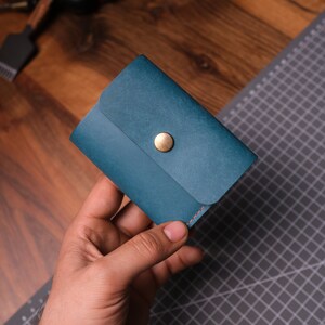 Cartera de bolsillo frontal, regalo para hombres, billetera plegable minimalista, regalo personalizado del día de San Valentín, billetera naranja activa, billetera de cuero hecha a mano imagen 7