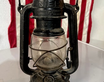 FEUERHAND 225 MEDIUM Early Light Silver Version Lantern