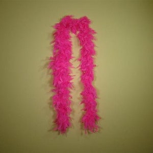 Soarer Hot Pink Ostrich Boas - 2yards 1Ply Long Boas for Halloween Party,DIY Craft Sewing,Concert(Hot Pink)