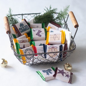 Christian Advent calendar to print for mini chocolates | with Bible verses for encouragement | digital file
