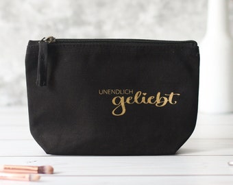 Kosmetiktasche | Kulturbeutel mit Aufdruck "unendlich geliebt" | in verschiedenen Farben und Größen | Geschenkidee