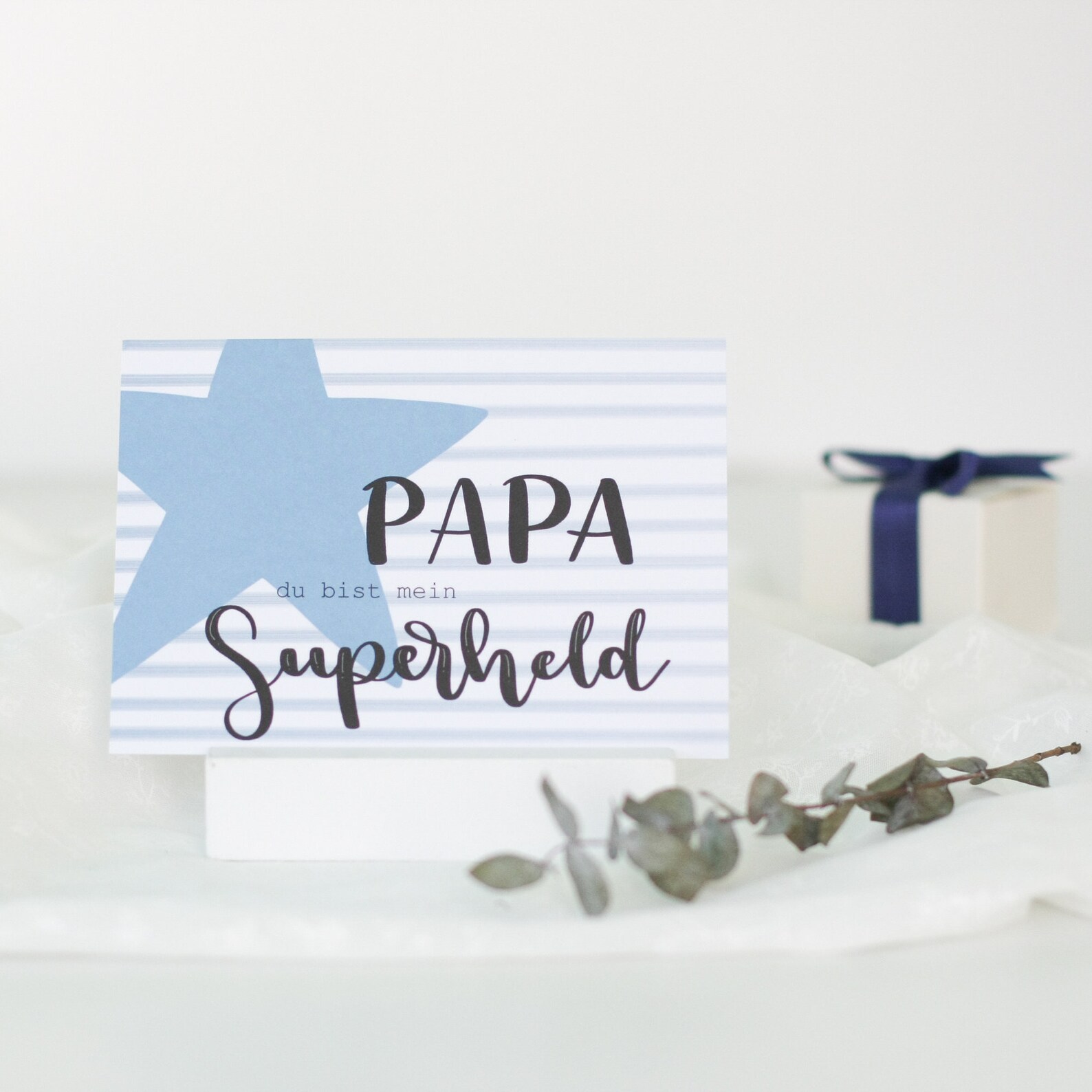 Postkarte zum Vatertag Papa du bist mein Superheld Etsy