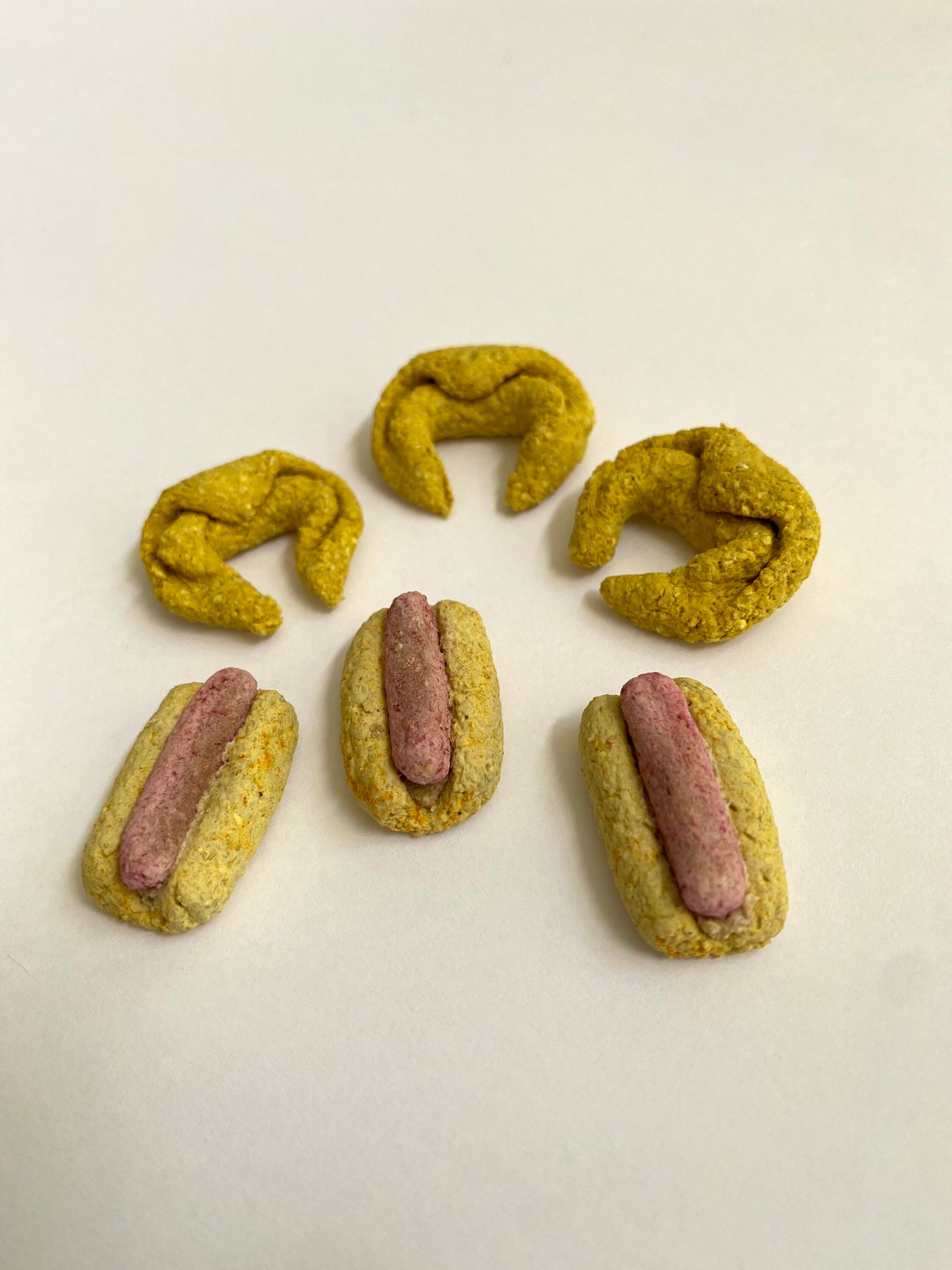 Croissant Rabbit Croissant & Hotdog | Bunny Treat | All Natural Treat for Rabbits ...