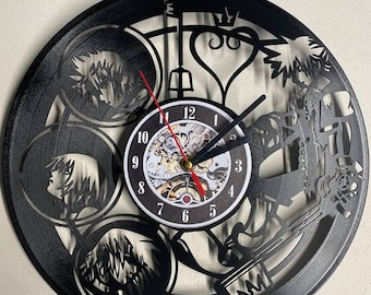 Kingdom Hearts Vinyl Record Clock: Gamer Room Decor