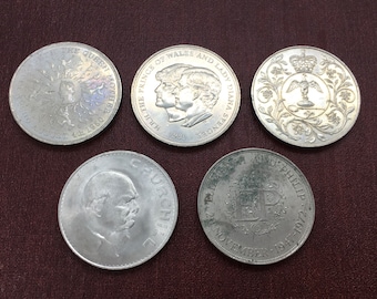 Collection of five British Crown Coins - dates 1965 , 1972 , 1977 , 1980 and 1981 - Elizabeth ll