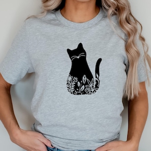 Cat Graphic Tee, Floral Cat Shirt, Cat Shirts for Women, Cute Cat Shirt, Cat Mom Shirt, Gift for Cat Lover, Cat Lover Gift, Cat Mama Gift