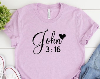 Camiseta con versículo bíblico de Juan 3:16, regalo cristiano para mujer.