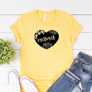 Mama T Shirt | Mom T Shirt | Mama Heart Tee | Mama Flower Shirt | Graphic Tee for Mom | Mothers Day Gift | TShirt for Mom | Gift for Mom