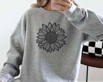 Sunflower Sweatshirt - Floral Botanical Crewneck, Nature Lover Gift, Flower Graphic Shirt, Cute Summer Shirt, Garden Lover Gift