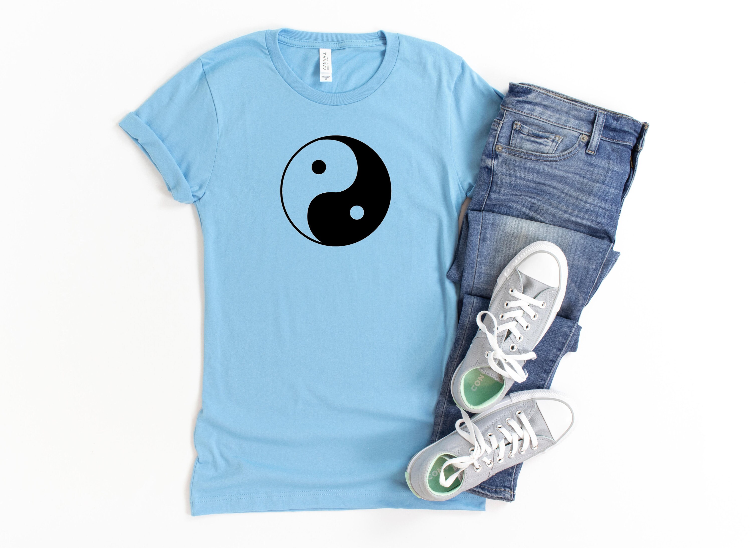 Yin Yang Graphic T-shirt: Chinese Unisex Inspirational Tee, Yoga